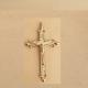 Crucifixo de Metal Flor de lis 6 cm Prateado